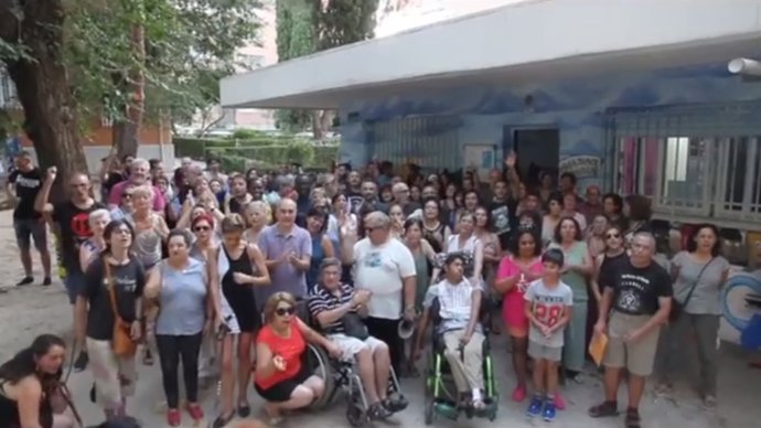 Fotograma de un vídeo de la AA.VV. De Manoteras