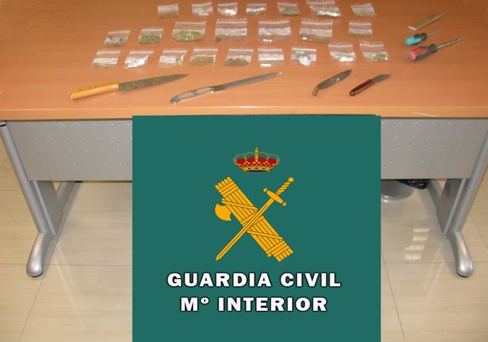 Material intervenido por la Guardia Civil