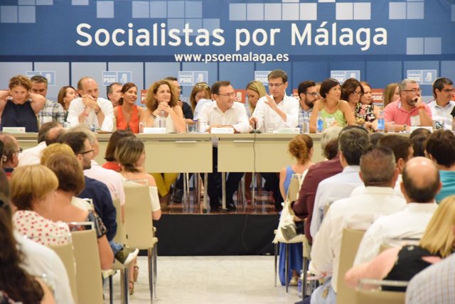 Congresillo PSOE congreso provincnial extraordinario cara a regional heredia 