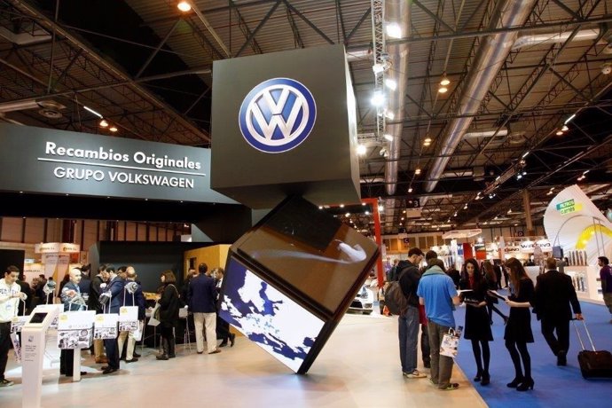 Stand de Volkswagen-Audi España en Motortec Automechanika Madrid 2015