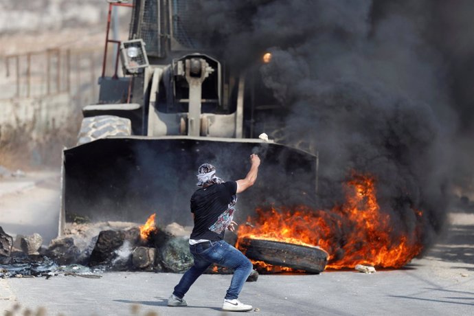 Distirbios entre palestinos y fuerzas israelíes