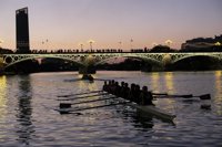 La Velá de Santiago y Santa Ana cierra el fin de semana con la 'Noche del Flamenco' y con la clásica ciclista