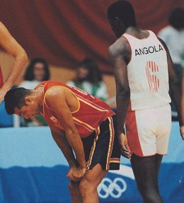 España pierde con Angola en los Juegos de Barcelona 92