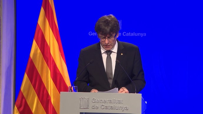 Puigdemont renova el Govern català