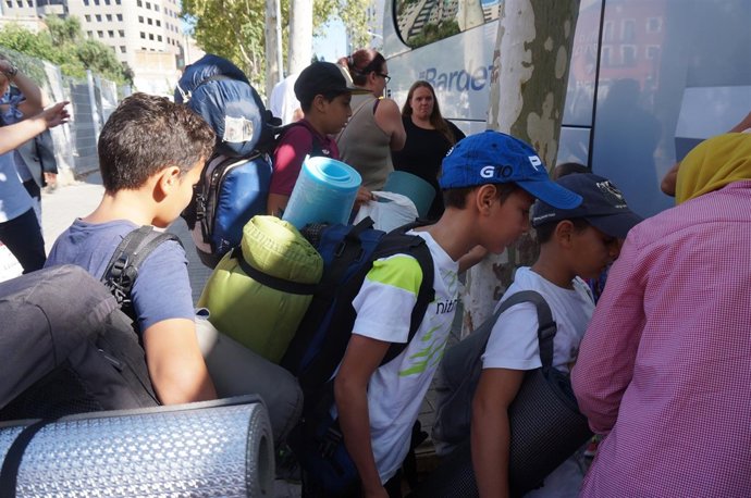 Salida del autocar de las colonias sociales Pere Tarrès