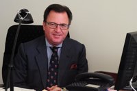 El profesor de la UPO Rodríguez Benot impartirá un curso de derecho internacional en la academia de La Haya