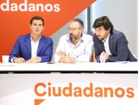 Rivera califica de "buena noticia" el Pacto contra la Violencia de Género, que "nunca" antes habían conseguido PP y PSOE