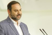 El PSOE pide al Gobierno no echar "más gasolina al fuego" y evitar "amenazas" a Cataluña, como la del FLA