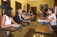Cultura acuerda con Ayuntamiento y 'Amigos del Museo' la puesta en marcha ya de las obras del Banco de España