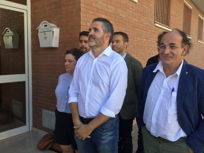 Els diputats d'Cs Jorge Soler, Noemí del Carrer, Javier Rivas i David Mejía