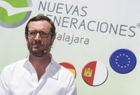 Maroto (PP) dice que el PSOE "se equivoca" en su "equidistancia permanente" ante el conflicto catalán 
