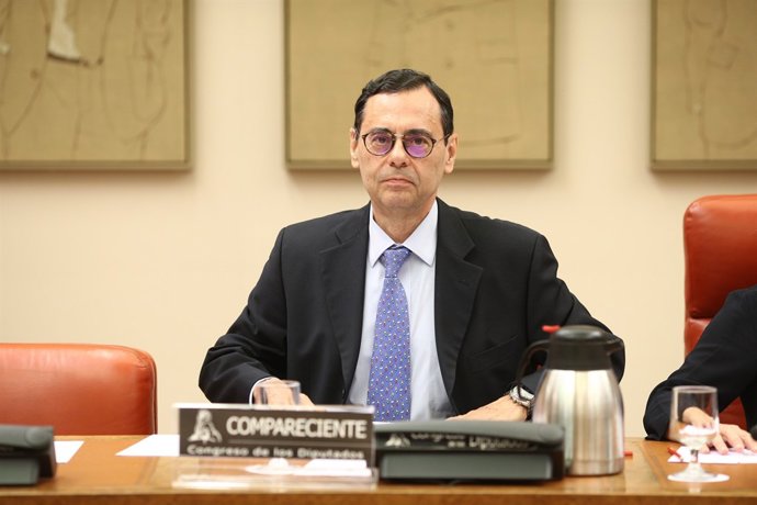 Caruana compareix davant la Comissió d'Investigació sobre la crisi financera