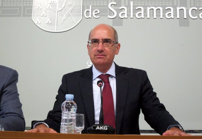   Salamanca: Javier Iglesias                             