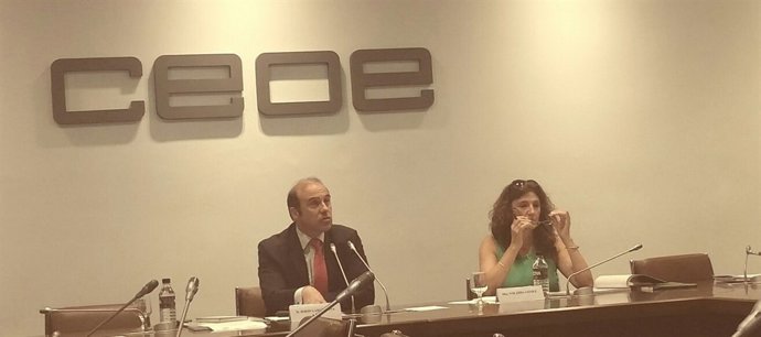 El director de Relaciones Laborales de CEOE, Jordi García Viña