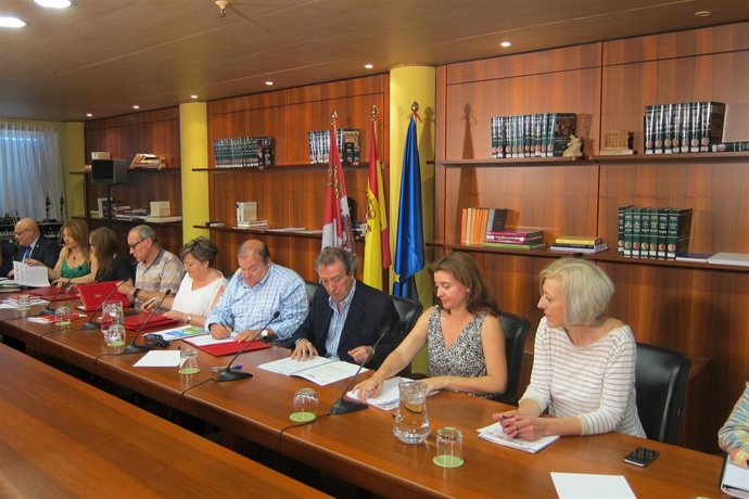 Firma del nuevo Acuerdo Marco de la Función Pública CyL