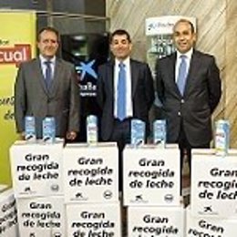 Calidad Pascual dona 7.500 litros de leche a la campaña "Ningún niño sin bigote"