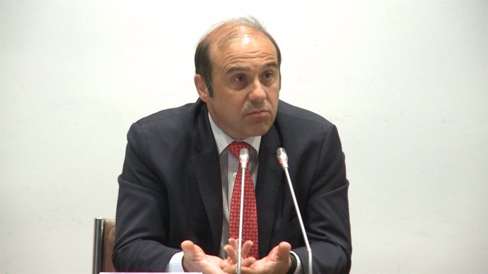CEOE pide "cambios normativos" contra "tragedias sociales"