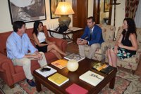 PP y Cs negociarán las cuentas de 2018 de Almería en septiembre si se cumplen sus acuerdos