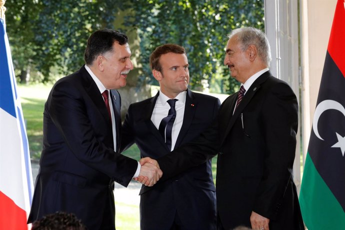 Emmanuel Macron, Fayez Serraj y Jalifa Haftar