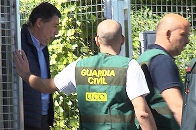 Ignacio González es detenido por la UCO