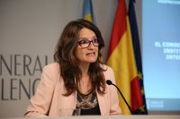Mónica Oltra: "Parece que el Gobierno de España solo sabe relacionarse con la Generalitat a base de recursos"