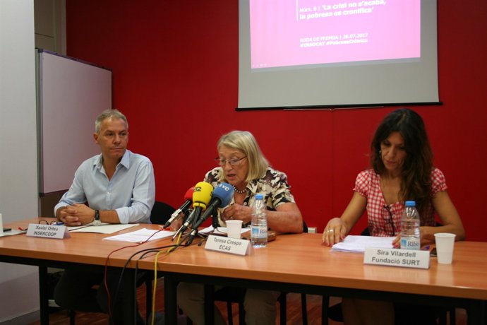 Xavier Orteu (INSERCOOP), Teresa Crespo (ECAS) i Sira Vilardell (SURT)