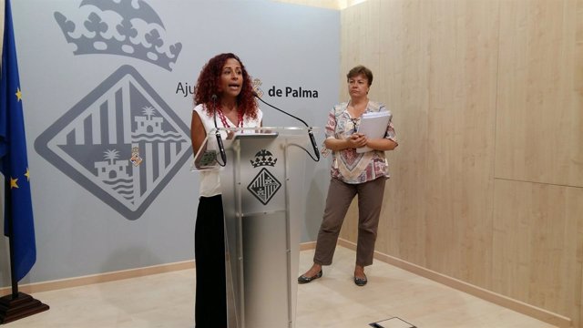 Jhardi en rueda de prensa