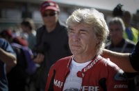 Ángel Nieto, en coma inducido y con respiración asistida