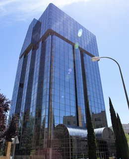 Torre Espínola, edificio oficianas de Lar España