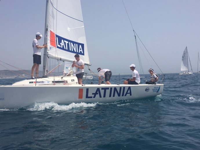 Latinia Youth Sailing Team 