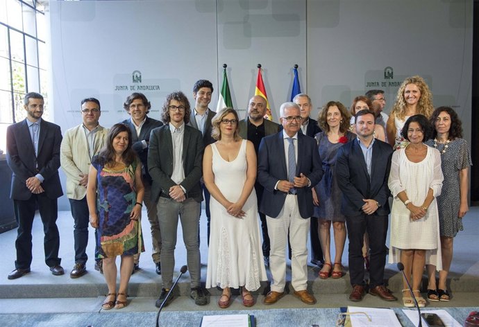 Acto de Manuel Jiménez Barrios y el Centro de Estudios Andaluces