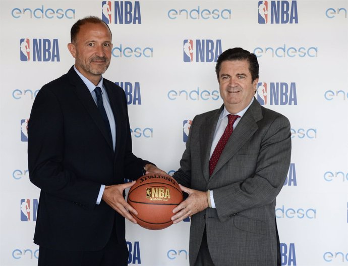 Chus Bueno, Managing Director NBA Spain / Borja Prado, Presidente de Endesa