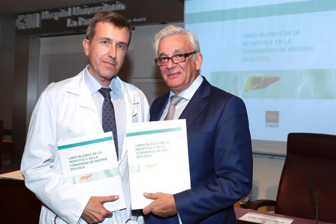 Fotos Que Acompañan A La Nota: La Comunidad Ha Tratado Con Los Nuevos Antivirale