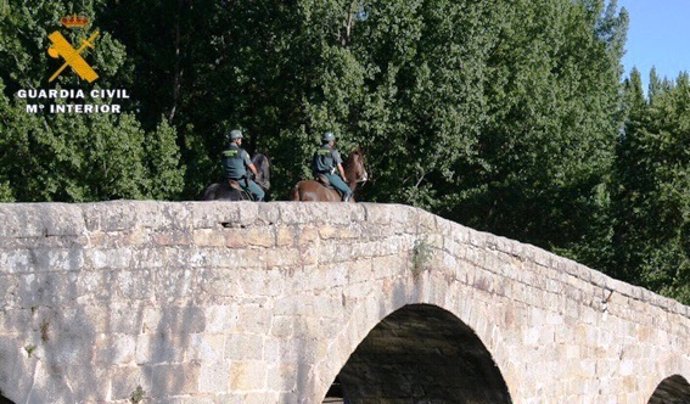 Guardia Civil a Caballo