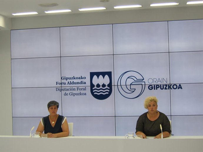 Rueda de prensa sobre acogida de menores tutelados.                    