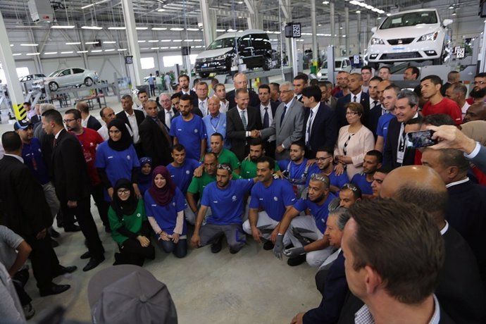 Volkswagen inagura su planta de Argelia