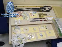 Detenido en Jaén por agredir con una catana a los agentes que le arrestaban por menudeo con drogas