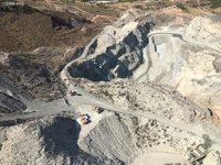 Fallece un trabajador tras caer por un precipicio de 30 metros en una cantera de Abarán