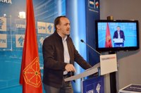 Esparza dice que "la realidad de la gestión" del Gobierno de Barkos es "más nacionalismo, más ikurriñas y más impuestos"