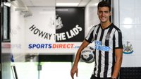 Mikel Merino llega cedido al Newcastle