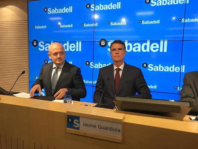 T.Varela i J.Guardiola presenten els resultats de Banc Sabadell