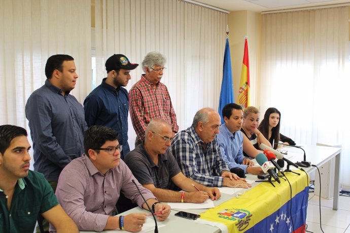 La Mesa de la Unidad en Madrid pide a Rajoy que presione a Maduro
