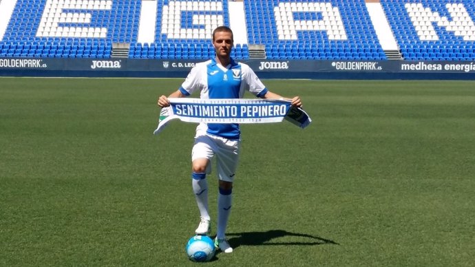 Javier Eraso, presentado con el Leganés en su regreso a Butarque