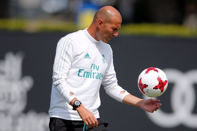 Zidane en el entrenamiento del Real Madrid