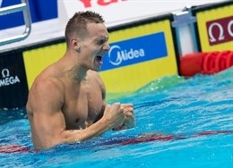 Dressel brilla en una tarde histórica con tres oros en el Mundial