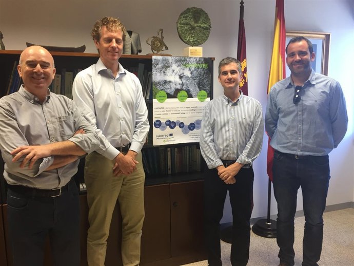 Nota/El Centro Europeo De Excelencia Tecnológica En Mate Ria De Agua Ofrece Cola