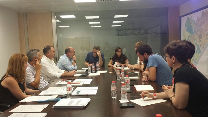 Reunió de l'Ajuntament de Santa Coloma de Gramenet per l'incendi en Ca Zam