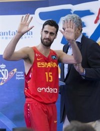 Joan Sastre: "No cohibido, pero sí con mucho respeto a estos pedazo de jugadores"