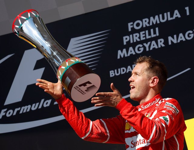 Sebastian Vettel gana en Hungría