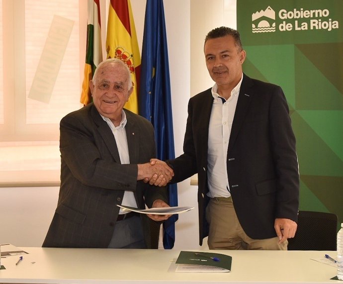 Escobar y Reinares, tras firmar el convenio